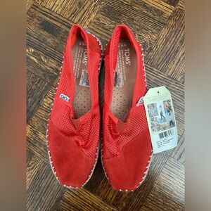 NWT TOM’s classics Fiesta Red Mesh Shoes